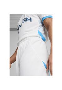 Puma - Męskie szorty Olympique Marsylia 24/25 PUMA White Bleu Azur Blue. Kolor: biały, wielokolorowy, niebieski. Sport: piłka nożna