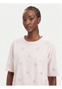 Guess T-Shirt V6GI18 K2985 Różowy jasny Regular Fit. Kolor: różowy. Materiał: bawełna #2