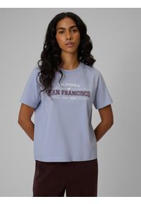 4f - 4F T-shirt boxy z nadrukiem damski - niebieski XS. Okazja: na co dzień. Kolor: niebieski. Materiał: materiał, jeans. Wzór: nadruk. Styl: casual #1
