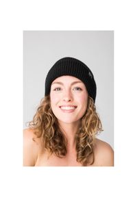 Czapka SUPER.NATURAL City Beanie. Kolor: czarny