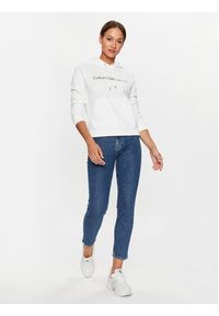 Calvin Klein Jeans Bluza J20J220254 Biały Regular Fit. Kolor: biały. Materiał: bawełna #2