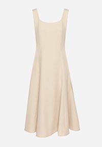 Born2be - Beżowa Klasyczna Sukienka o Rozkloszowanym Kroju Delure. Okazja: na imprezę. Typ kołnierza: dekolt kwadratowy. Kolor: beżowy. Wzór: aplikacja. Styl: klasyczny #4