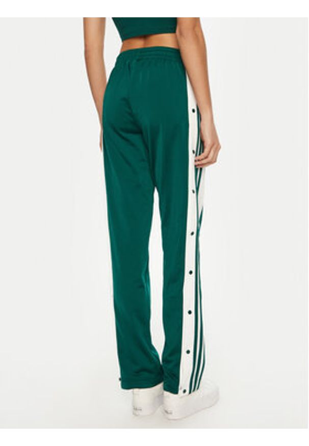 Adidas - adidas Spodnie dresowe Adibreak JD0852 Zielony Loose Fit. Kolor: zielony. Materiał: syntetyk