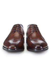 Wittchen - Męskie buty derby z nowoczesnymi przeszyciami. Nosek buta: otwarty. Kolor: brązowy. Materiał: skóra. Wzór: ażurowy, aplikacja. Styl: klasyczny #3