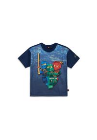 Koszulka Dziecięca LEGO Ninjago Taffy 309 Niebieska. Kolor: niebieski. Długość rękawa: krótki rękaw. Długość: krótkie. Wzór: nadruk. Sezon: lato #1