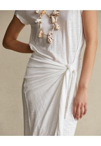 Ralph Lauren - RALPH LAUREN - Lniana sukienka z drapowaniem midi Straight fit. Typ kołnierza: polo. Kolor: biały. Materiał: len. Wzór: aplikacja. Długość: midi #3