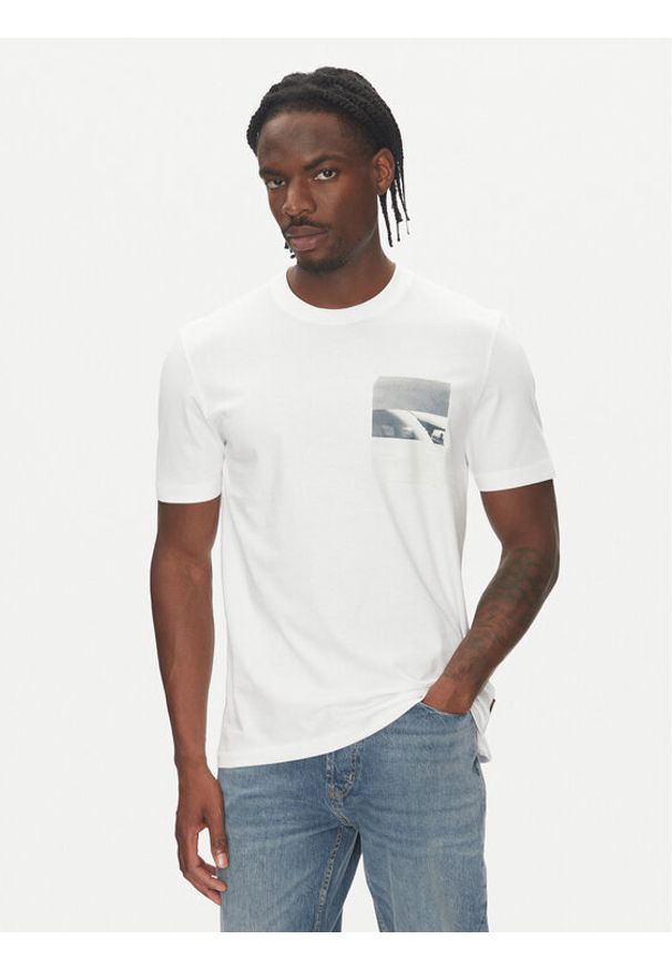 BOSS T-Shirt Te_Container 50546920 Biały Regular Fit. Kolor: biały. Materiał: bawełna