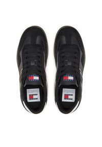 Tommy Jeans Sneakersy Tjw Court Sneaker EN0EN02552 Czarny. Kolor: czarny. Materiał: skóra, zamsz