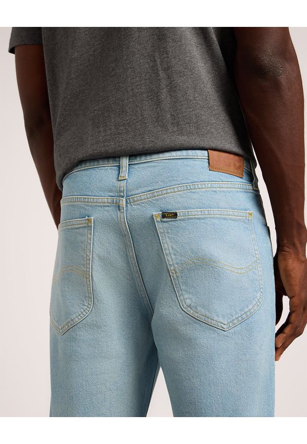 Lee - LEE MĘSKIE SPODNIE JEANSOWE AUSTIN LAKE RAIN 112349212 L733016072