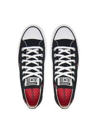 Converse Trampki Chuck Taylor All Star Lift Platform Embroidered Strawberries A14935C Czarny. Kolor: czarny. Materiał: materiał. Obcas: na platformie