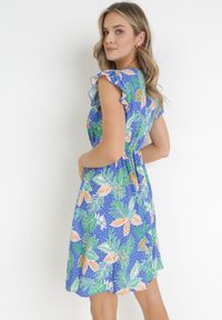 Born2be - Niebieska Sukienka Mini z Gumką w Talii i Falbankami z Wiskozy Calanna. Typ kołnierza: kołnierz z falbankami. Kolor: niebieski. Materiał: wiskoza. Sezon: wiosna, lato. Długość: mini #4