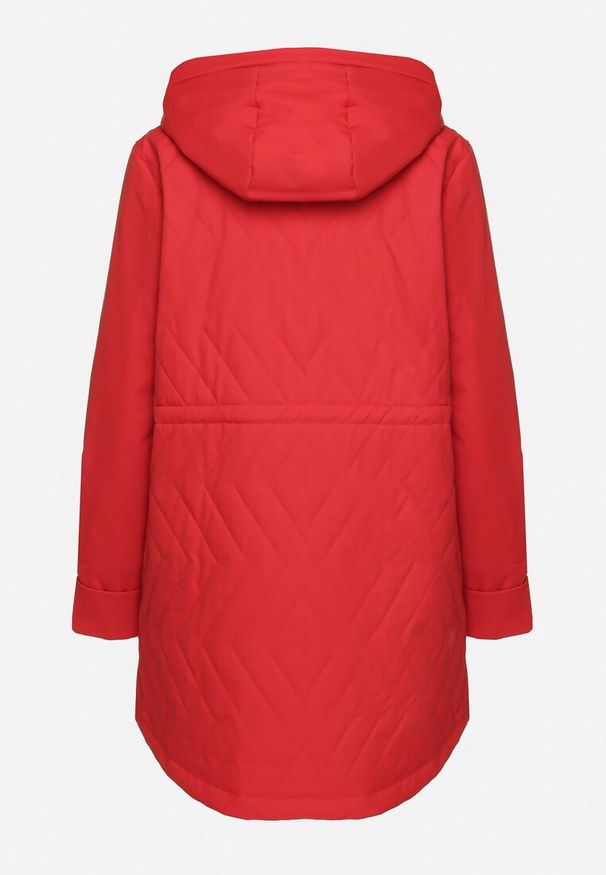 Born2be - Czerwona Pikowana Kurtka Parka z Odpinanym Kapturem na Suwak Ściągana w Talii Ericeas. Okazja: na co dzień. Kolor: czerwony. Materiał: jeans. Długość rękawa: długi rękaw. Długość: długie. Styl: sportowy, elegancki, wizytowy, casual