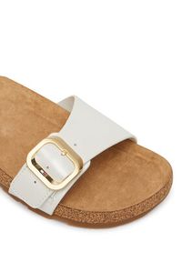 TOMMY HILFIGER - Tommy Hilfiger Klapki Cork Footbed Slip-On FW0FW09344 Biały. Kolor: biały. Materiał: skóra #4