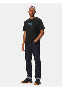 Calvin Klein Jeans T-Shirt SS 20S LV04RG815G Czarny Regular Fit. Kolor: czarny. Materiał: bawełna #2
