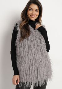 Born2be - Szara Kamizelka Futrzana ze Wsuwanymi Kieszeniami Venzira. Okazja: na co dzień. Kolor: szary. Materiał: futro. Wzór: aplikacja. Styl: casual, elegancki #1