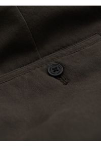 Ombre Clothing - Klasyczne spodnie męskie chino z delikatną teksturą - khaki V2 - Rozmiar: M. Kolor: brązowy. Materiał: materiał, poliester, bawełna. Styl: klasyczny #8