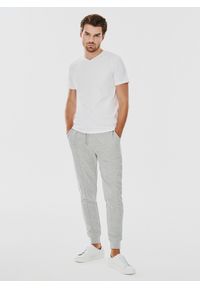 Pako Lorente - PAKO LORENTE – Biały gładki t-shirt v-neck. Kolor: czarny, biały, niebieski. Materiał: bawełna, elastan. Wzór: gładki #8