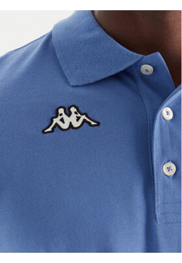 Kappa Polo Logo Sharas Mss 302B3D0 Niebieski Regular Fit. Typ kołnierza: polo. Kolor: niebieski. Materiał: bawełna