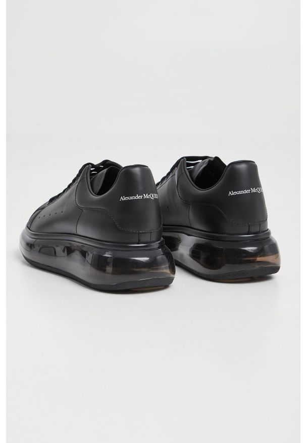 Alexander McQueen - Sneakersy męskie skórzane ALEXANDER MCQUEEN. Materiał: skóra