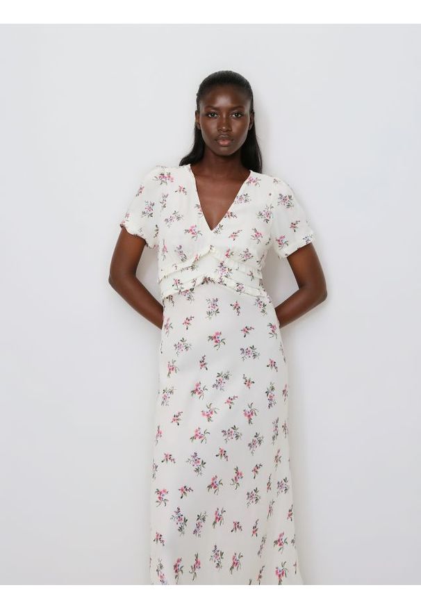 Reserved - Wzorzysta sukienka z wiskozy - wielobarwny. Materiał: wiskoza. Typ sukienki: proste