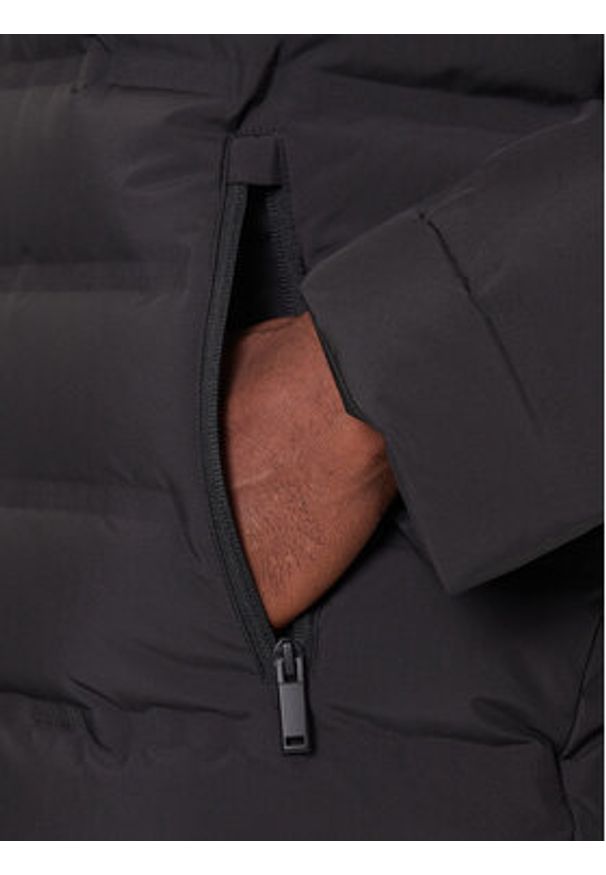Calvin Klein Kurtka puchowa LV04LD521G Czarny Regular Fit. Kolor: czarny. Materiał: syntetyk