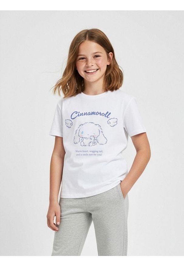 Sinsay - Bawełniana koszulka Cinnamoroll - biały. Kolor: biały. Materiał: bawełna