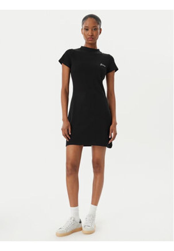 Guess Sukienka codzienna V6RK06 K8RT2 Czarny Slim Fit. Okazja: na co dzień. Kolor: czarny. Materiał: wiskoza. Typ sukienki: proste. Styl: casual