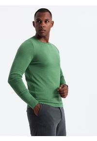 Ombre Clothing - Męski sweter klasyczny z wiskozą BASIC z okrągłym dekoltem – zielony V13 - Rozmiar: XXL. Kolor: zielony. Materiał: wiskoza. Styl: klasyczny #6