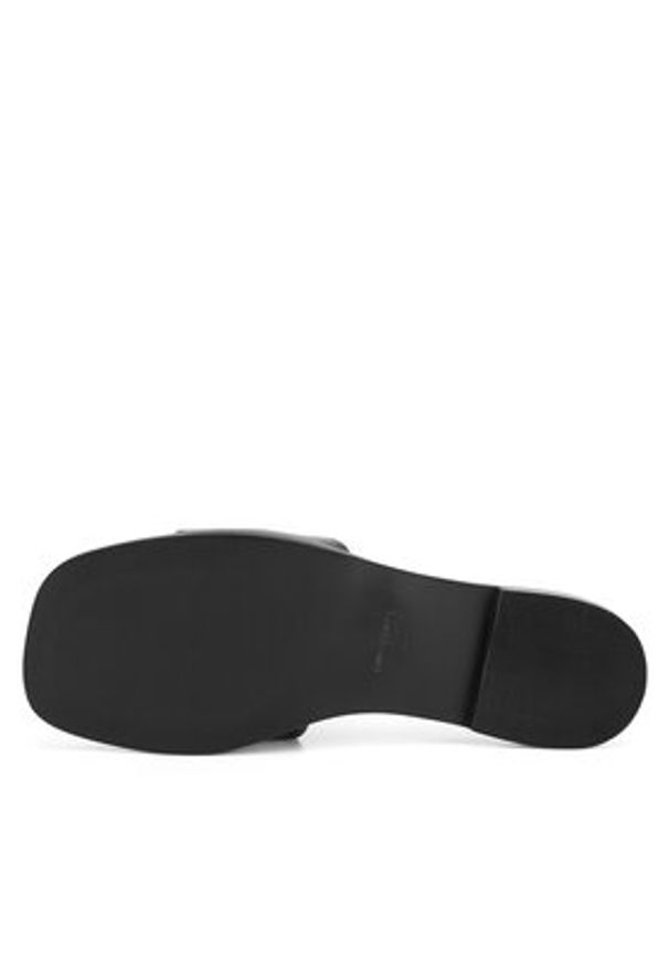 Gino Rossi Klapki ALA-118091 Czarny. Kolor: czarny. Materiał: skóra