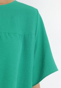 Born2be - Zielona Sukienka Mini z Rozkloszowanym Dołem i Falbanką Neothea. Kolor: zielony. Długość rękawa: krótki rękaw. Sezon: wiosna, lato. Długość: mini #5