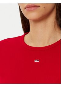 Tommy Jeans T-Shirt Essential DW0DW17383 Czerwony Slim Fit. Kolor: czerwony. Materiał: bawełna #2