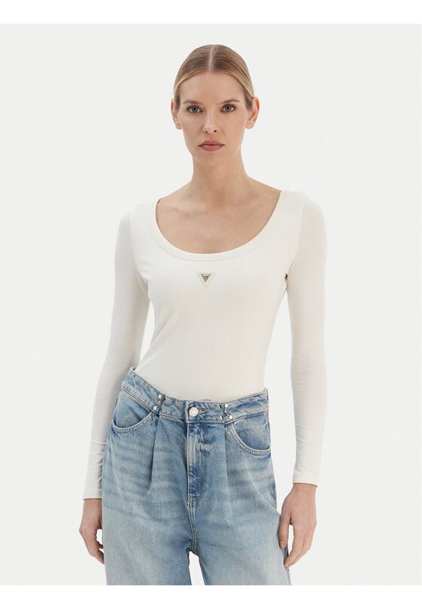 Guess Body V4YP07 J1314 Écru Slim Fit. Materiał: bawełna