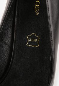 Born2be - Czarne Czółenka Vices na Geometrycznym Obcasie z Wkładką ze Skóry Naturalnej Midvire. Okazja: na co dzień, na spotkanie biznesowe, do pracy, na imprezę. Kolor: czarny. Materiał: skóra. Wzór: geometria. Obcas: na obcasie. Styl: casual, biznesowy, klasyczny. Wysokość obcasa: średni #6