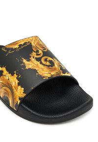 Versace Jeans Couture Klapki 80YA3SQ4 ZS365 G89 Czarny. Kolor: czarny. Materiał: syntetyk #5