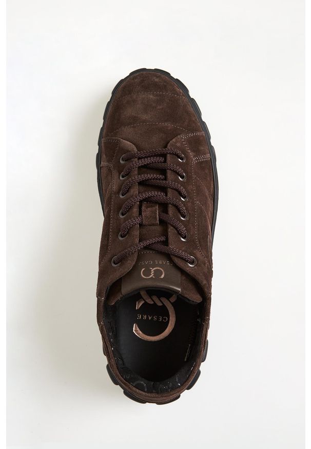 Sneakersy męskie zamszowe CESARE CASADEI. Materiał: zamsz