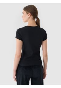 4f - 4F T-shirt slim gładki damski - czarny XS. Okazja: na co dzień. Kolor: czarny. Materiał: skóra, elastan, dzianina, prążkowany, bawełna, materiał. Długość rękawa: krótki rękaw. Długość: krótkie. Wzór: gładki. Styl: sportowy, klasyczny, casual