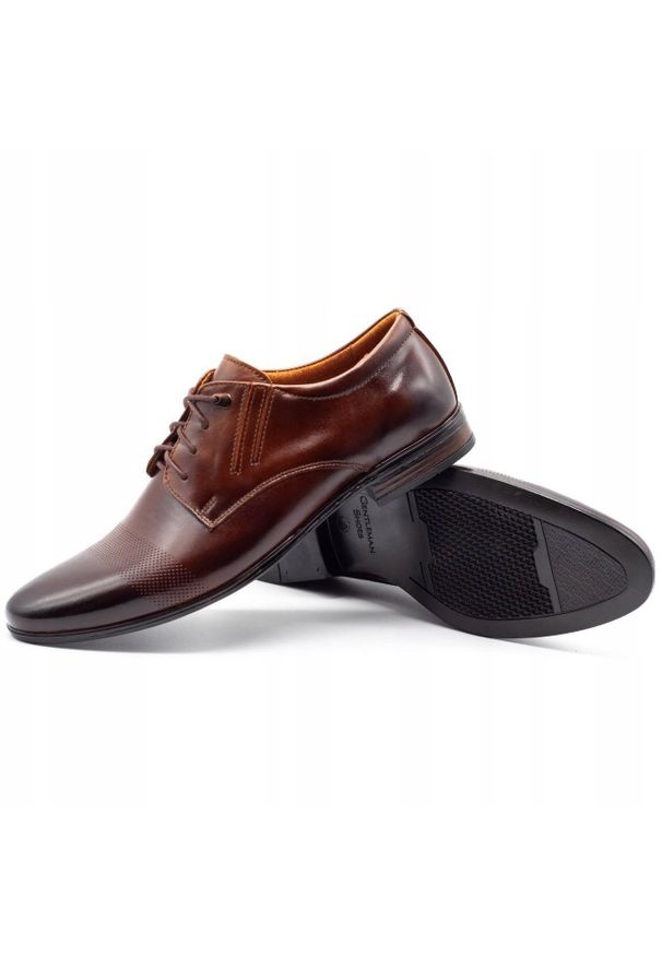 Olivier Buty wizytowe 481 brązowe. Kolor: brązowy. Materiał: jeans, skóra, materiał. Obcas: na obcasie. Styl: wizytowy. Wysokość obcasa: średni