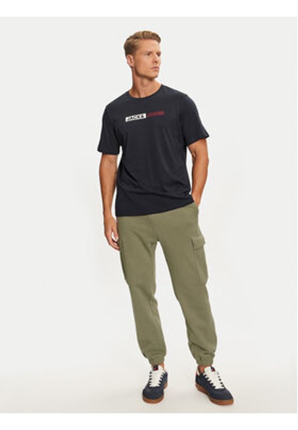 Jack & Jones Spodnie dresowe Kane 12263074 Zielony Relaxed Fit. Kolor: zielony. Materiał: bawełna