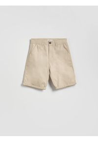 Reserved - Bawełniane szorty - kremowy. Kolor: kremowy. Materiał: bawełna #1