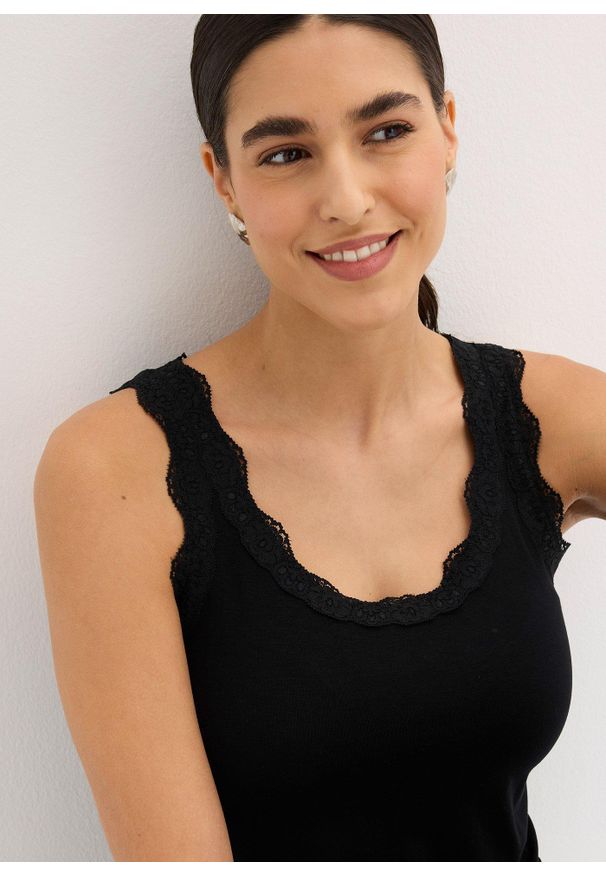 bonprix - Top z miękkiej mieszanki wiskozy, zestaw 2 sztuk. Kolor: czarny. Materiał: wiskoza, koronka. Wzór: koronka