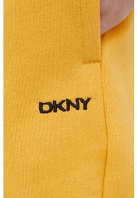 DKNY - Dkny szorty bawełniane damskie kolor żółty gładkie medium waist. Kolor: żółty. Materiał: bawełna. Wzór: gładki #2