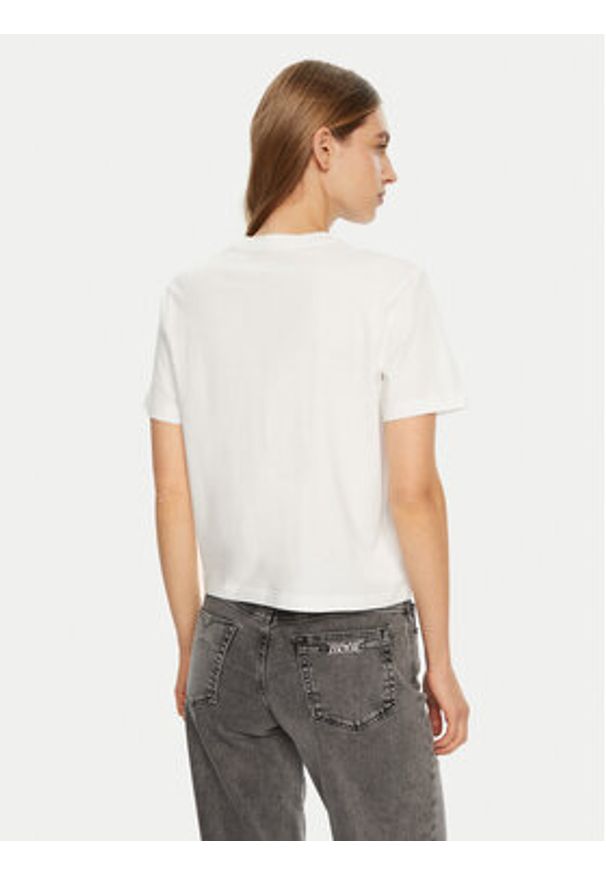 Guess Jeans T-Shirt W5RI43 K8HM0 Biały Regular Fit. Kolor: biały. Materiał: bawełna