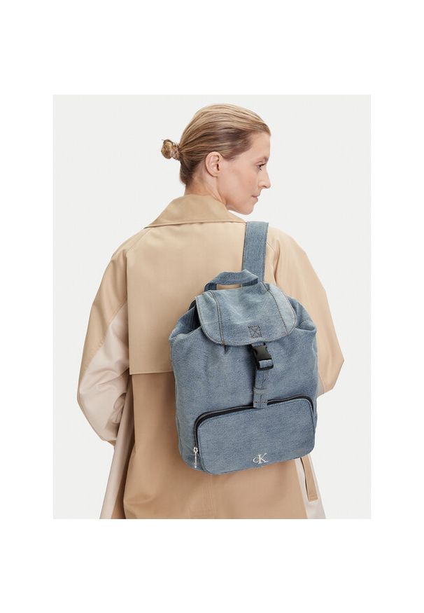 Plecak Calvin Klein. Kolor: niebieski. Materiał: denim