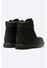 Timberland botki 6" Premium Boot damskie kolor czarny na płaskim obcasie TB08658A0011. Nosek buta: okrągły. Zapięcie: sznurówki. Kolor: czarny. Materiał: skóra. Obcas: na obcasie. Wysokość obcasa: niski #6