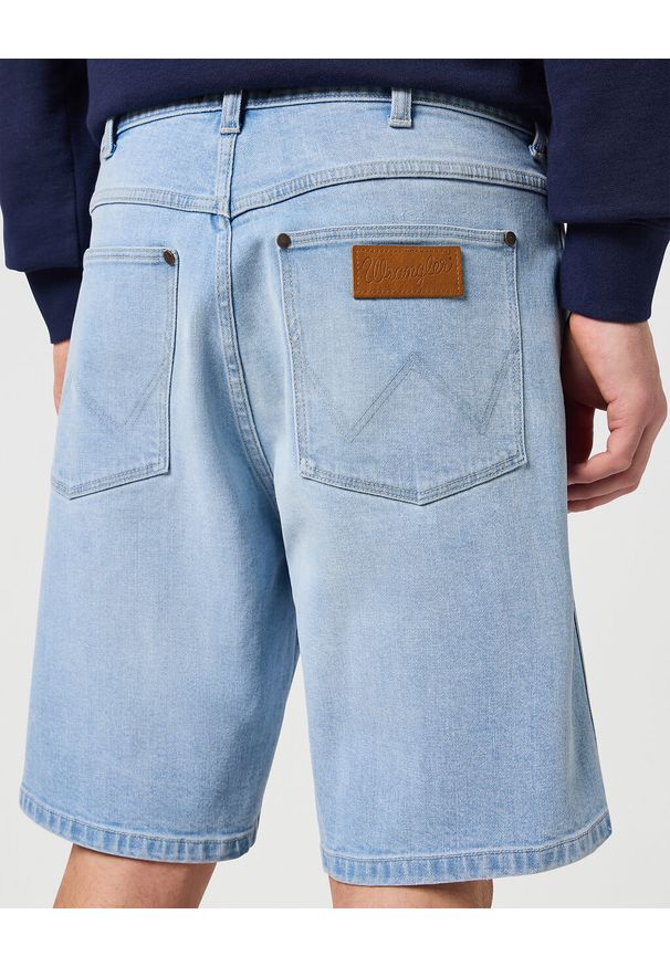 Wrangler - WRANGLER MĘSKIE SZORTY JEANSOWE FRONTIER SHORT WEST 112350822 W16W017961. Materiał: jeans
