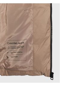 Calvin Klein Jeans Kurtka puchowa J20J219819 Brązowy Regular Fit. Kolor: brązowy. Materiał: puch, syntetyk #7