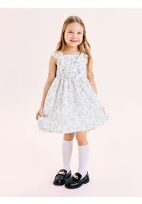 Sinsay - Szyfonowa sukienka w kwiaty z falbanami - biały. Kolor: biały. Materiał: szyfon. Wzór: kwiaty #1