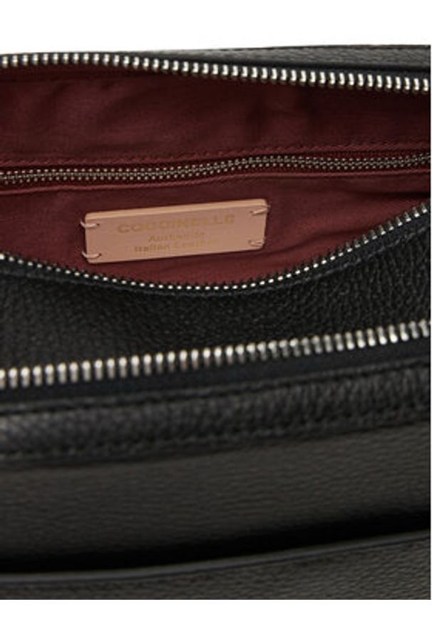 Coccinelle Torebka Nellemyrtha Maxi Log E1 QBB 15 02 01 Czarny. Kolor: czarny. Materiał: skórzane