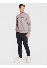 Champion Bluza Embroided Script Logo 217859 Fioletowy Regular Fit. Kolor: fioletowy. Materiał: syntetyk