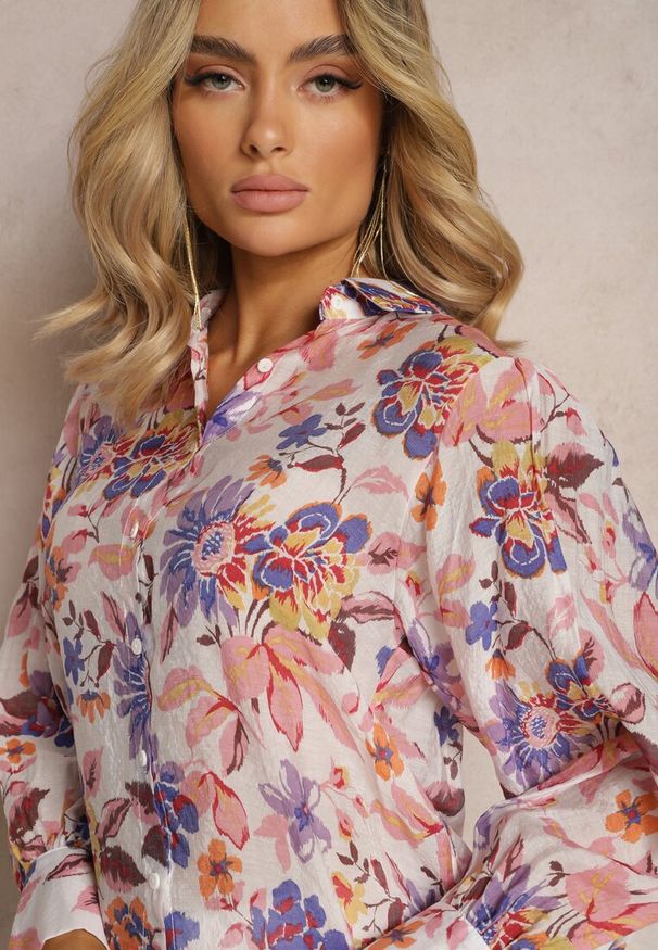 Renee - Biało-Różowa Koszula w Kwiaty z Bufiastymi Rękawami Runelia. Kolor: biały. Wzór: kwiaty